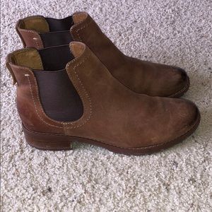 Sofft Brown Leather Ankle Booties